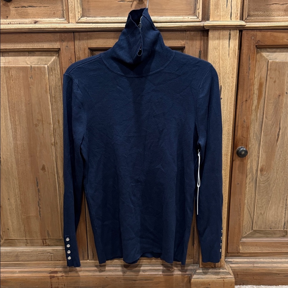 Chico’s turtle neck long sleeve